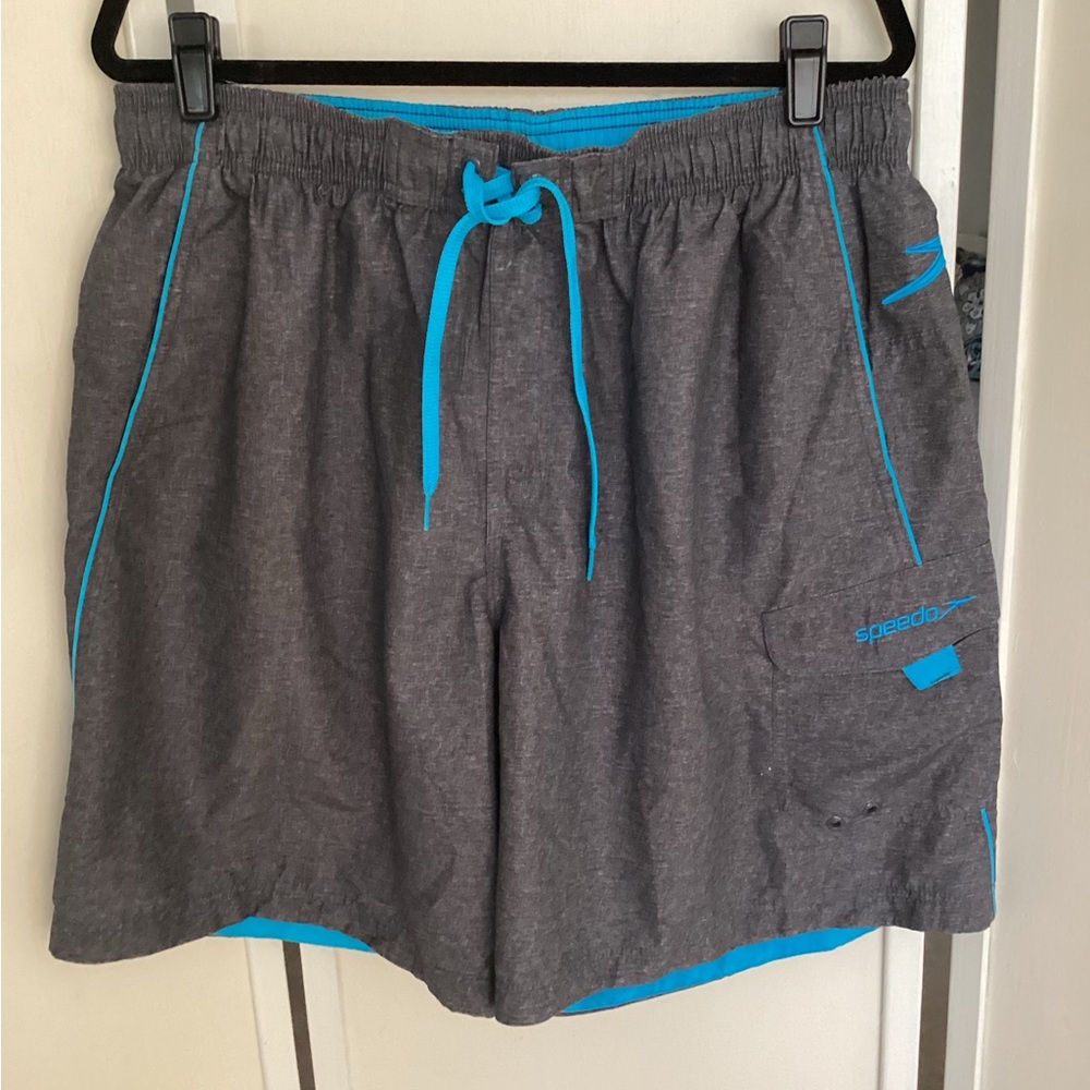 SPEEDO swim trunks XL - Picture 3 of 5